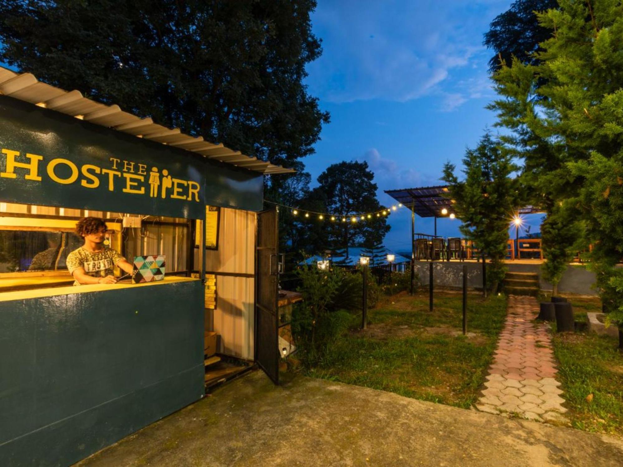 The Hosteller Bir מראה חיצוני תמונה